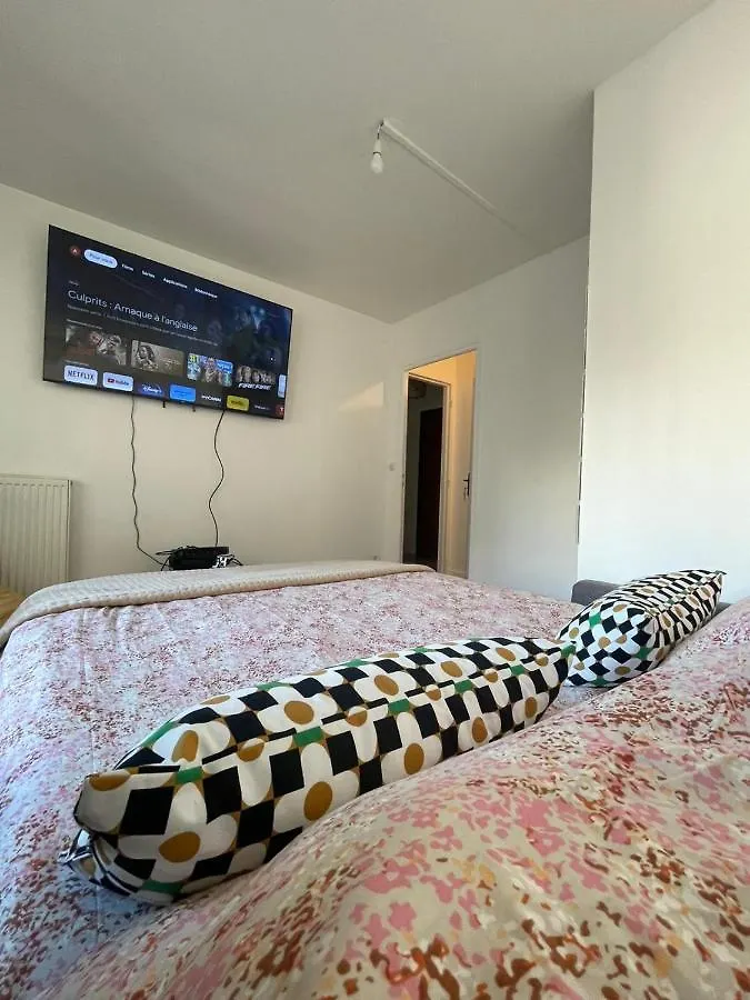 Residence Carnot Alfortville 0*,